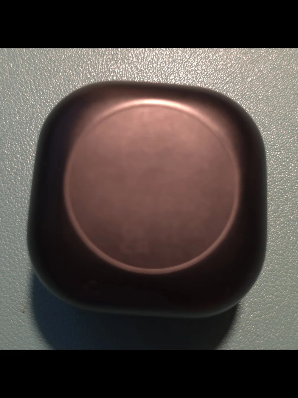 Samsung Black Earbud Charging Case Includes Ear Plugs